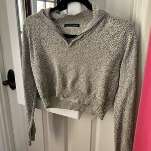 Brandy Melville Cropped Pullover